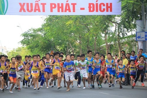 Điền kinh TP HCM tìm kiếm tài năng trẻ từ Giải Việt dã truyền thống 30/4 Điền kinh TP HCM tìm kiếm tài năng trẻ từ Giải Việt dã truyền thống 30/4