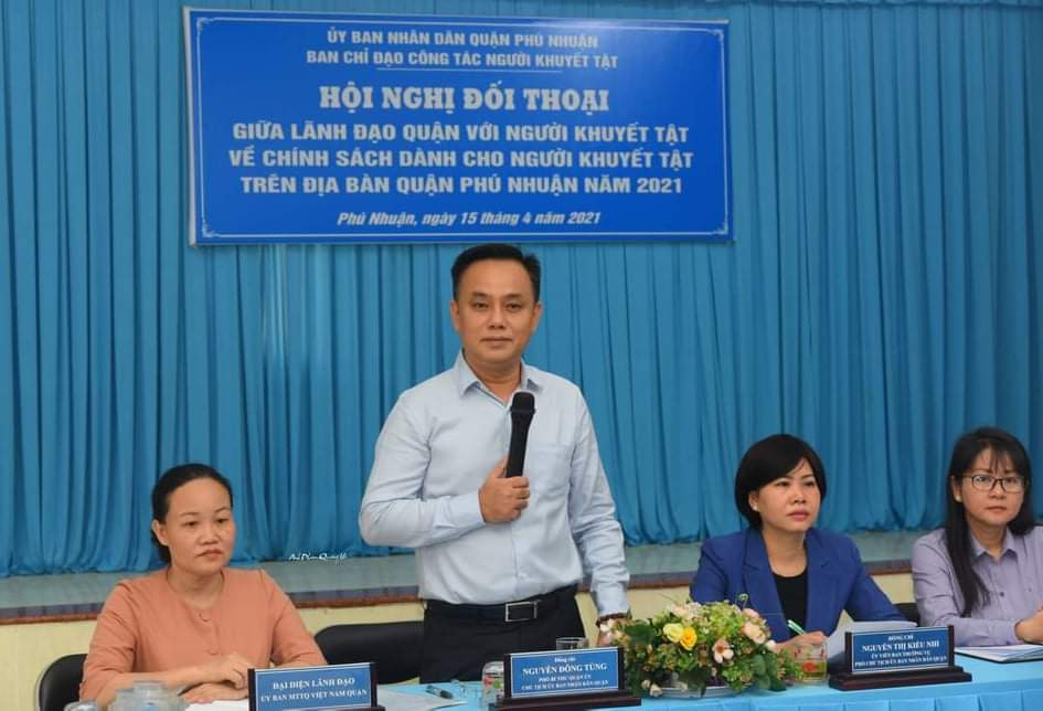 Chia sẻ và quan tâm đến người khuyết tật Chia sẻ và quan tâm đến người khuyết tật