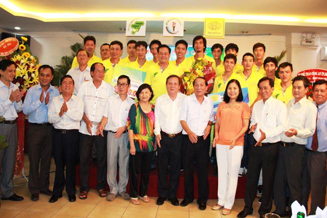 MASECO TP. HỒ CHÍ MINH VÔ ĐỊCH GIẢI BÓNG CHUYỀN SANATECH BẾN TRE 2015 MASECO TP. HỒ CHÍ MINH VÔ ĐỊCH GIẢI BÓNG CHUYỀN SANATECH BẾN TRE 2015