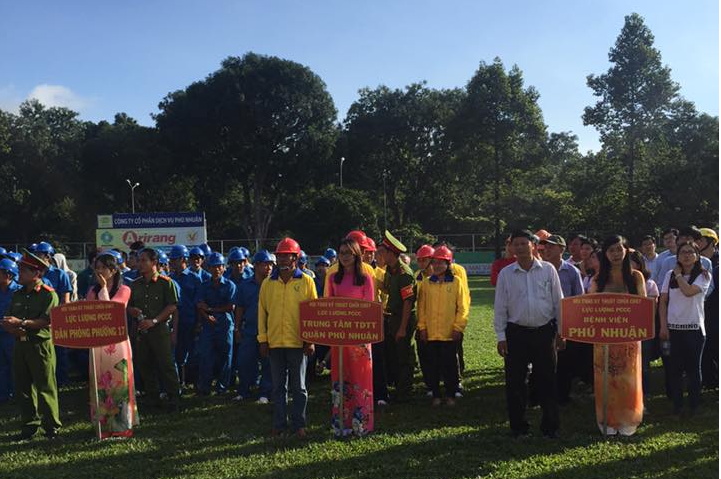 TƯNG BỪNG HỘI THAO KỸ THUẬT CHỮA CHÁY VÀ CỨU NẠN, CỨU HỘ NĂM 2016 TƯNG BỪNG HỘI THAO KỸ THUẬT CHỮA CHÁY VÀ CỨU NẠN, CỨU HỘ NĂM 2016