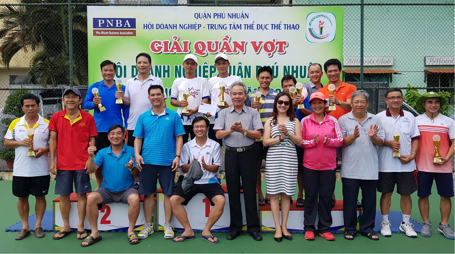 Giải Quần vợt chào mừng ngày Doanh nhân Việt Nam 13/10 Giải Quần vợt chào mừng ngày Doanh nhân Việt Nam 13/10