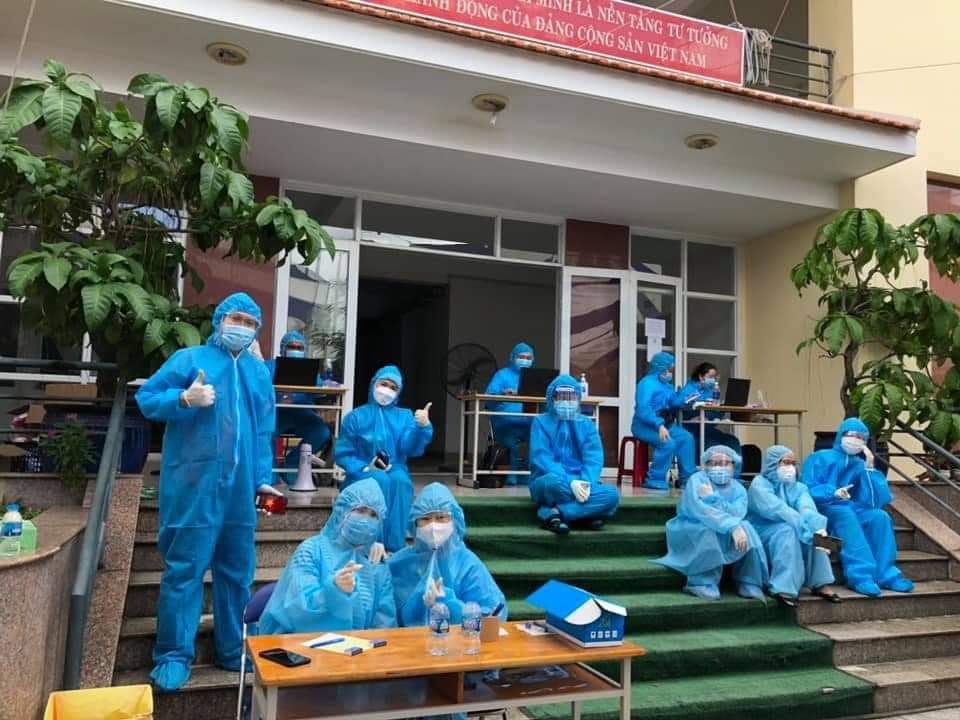 NGÀNH THỂ THAO PHÚ NHUẬN CHUNG TAY PHÒNG CHỐNG ĐẠI DỊCH NGÀNH THỂ THAO PHÚ NHUẬN CHUNG TAY PHÒNG CHỐNG ĐẠI DỊCH