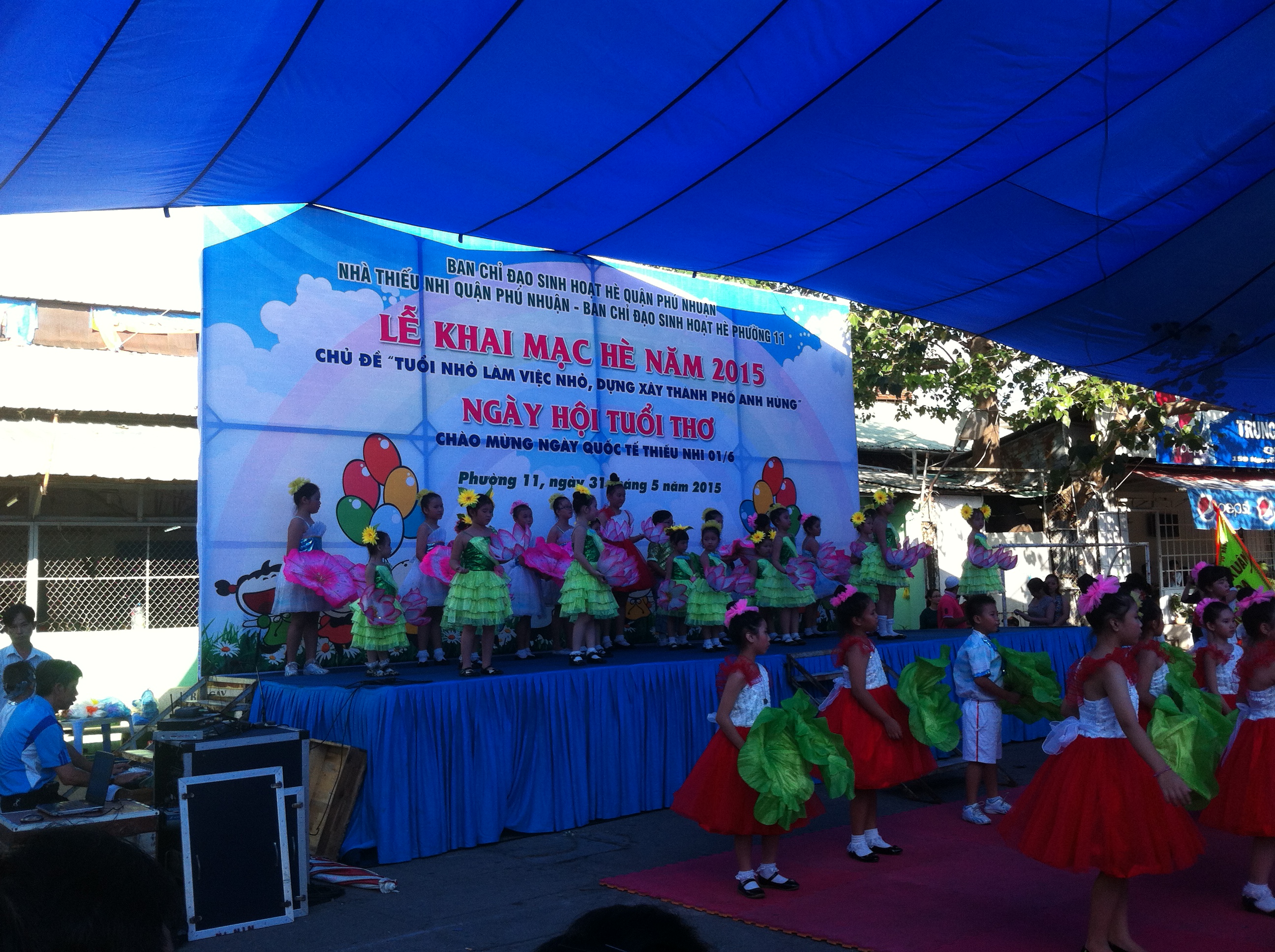 Khai mạc Hè 2015
