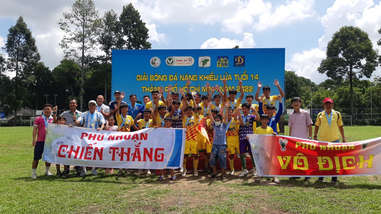 NaVy Phú Nhuận vô địch giải Bóng đá năng khiếu nhóm tuổi 14 Thành phố năm 2022 NaVy Phú Nhuận vô địch giải Bóng đá năng khiếu nhóm tuổi 14 Thành phố năm 2022
