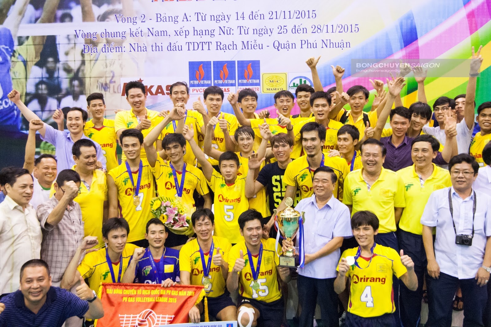 TRUNG TÂM THỂ DỤC THỂ THAO QUẬN PHÚ NHUẬN TÔ CHỨC MỪNG CÔNG ĐỘI BÓNG CHUYỀN MASECO