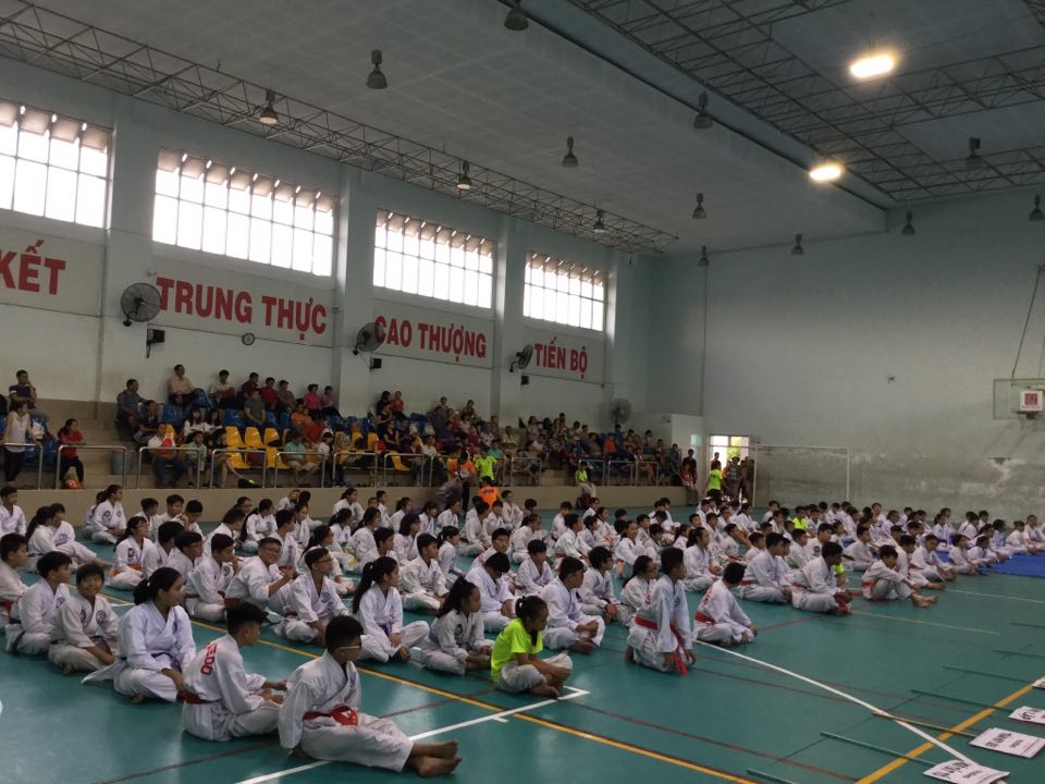 GIẢI KARATEDO THỂ THAO HỌC SINH NĂM HỌC 2017 - 2018 GIẢI KARATEDO THỂ THAO HỌC SINH NĂM HỌC 2017 - 2018