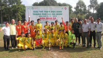 Phú Nhuận vô địch môn bóng đá khối 6-7, giải thể thao học sinh TPHCM, năm học 2018 - 2019 Phú Nhuận vô địch môn bóng đá khối 6-7, giải thể thao học sinh TPHCM, năm học 2018 - 2019