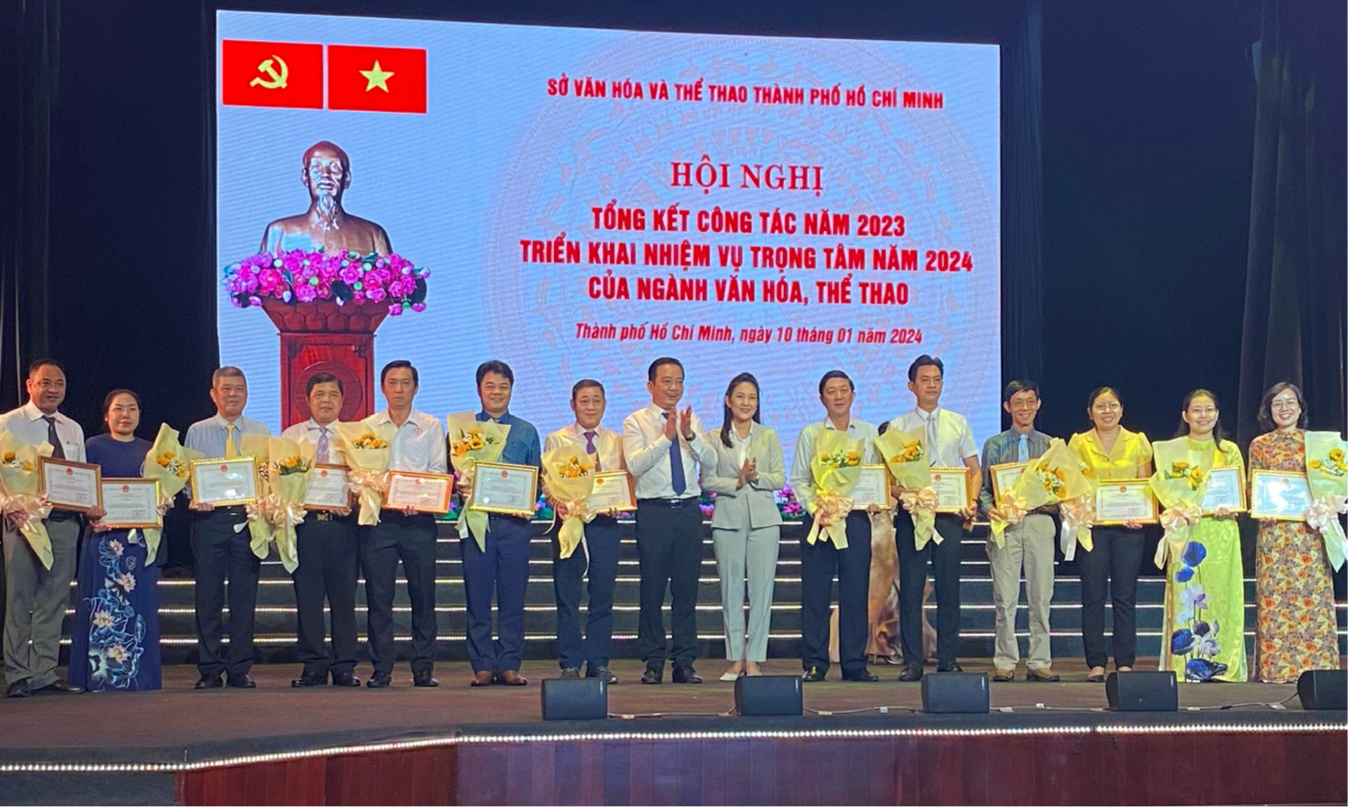 TDTT QUẬN PHÚ NHUẬN ĐẠT HẠNG NHẤT CỤM THI ĐUA SỐ 2 THÀNH PHỐ NĂM 2023 TDTT QUẬN PHÚ NHUẬN ĐẠT HẠNG NHẤT CỤM THI ĐUA SỐ 2 THÀNH PHỐ NĂM 2023
