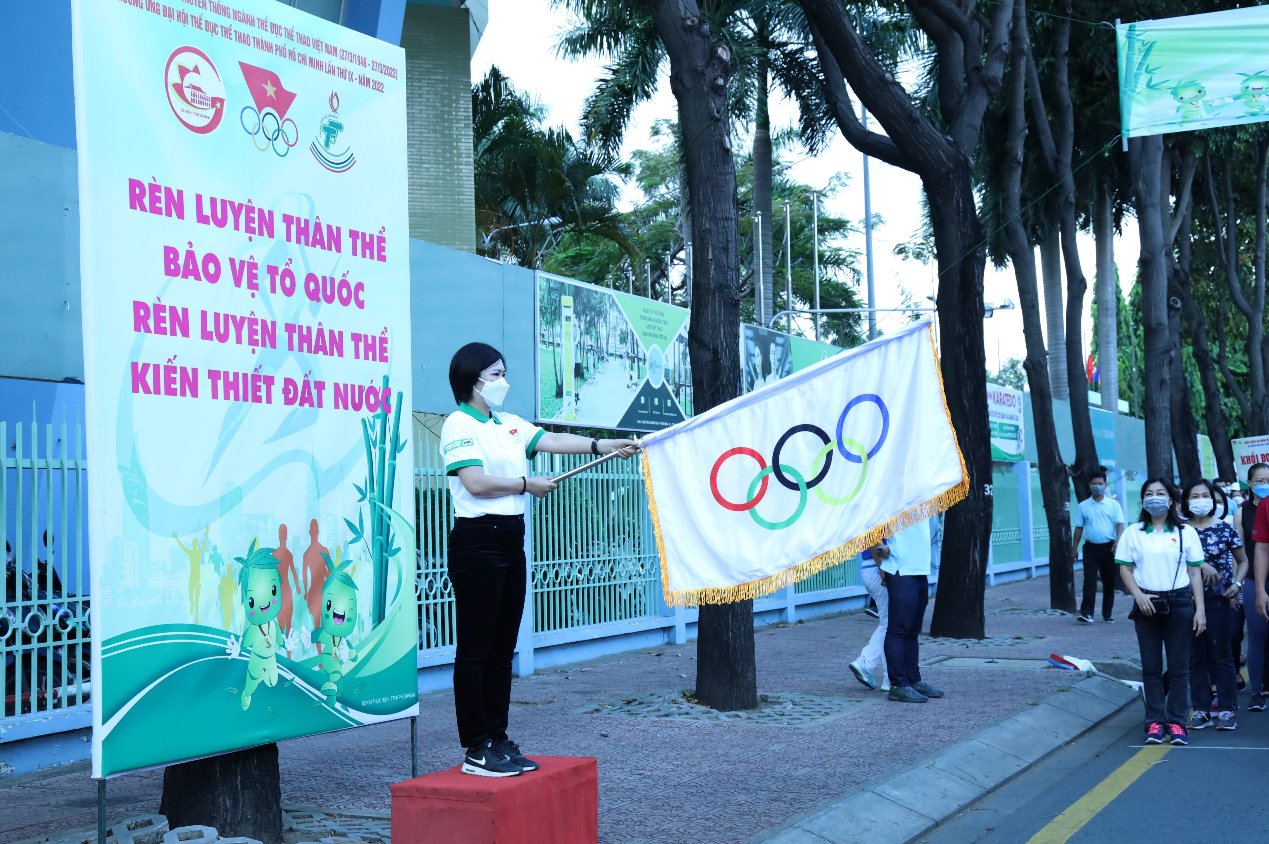 QUẬN PHÚ NHUẬN TỔ CHỨC NGÀY CHẠY OLYMPIC QUẬN PHÚ NHUẬN TỔ CHỨC NGÀY CHẠY OLYMPIC